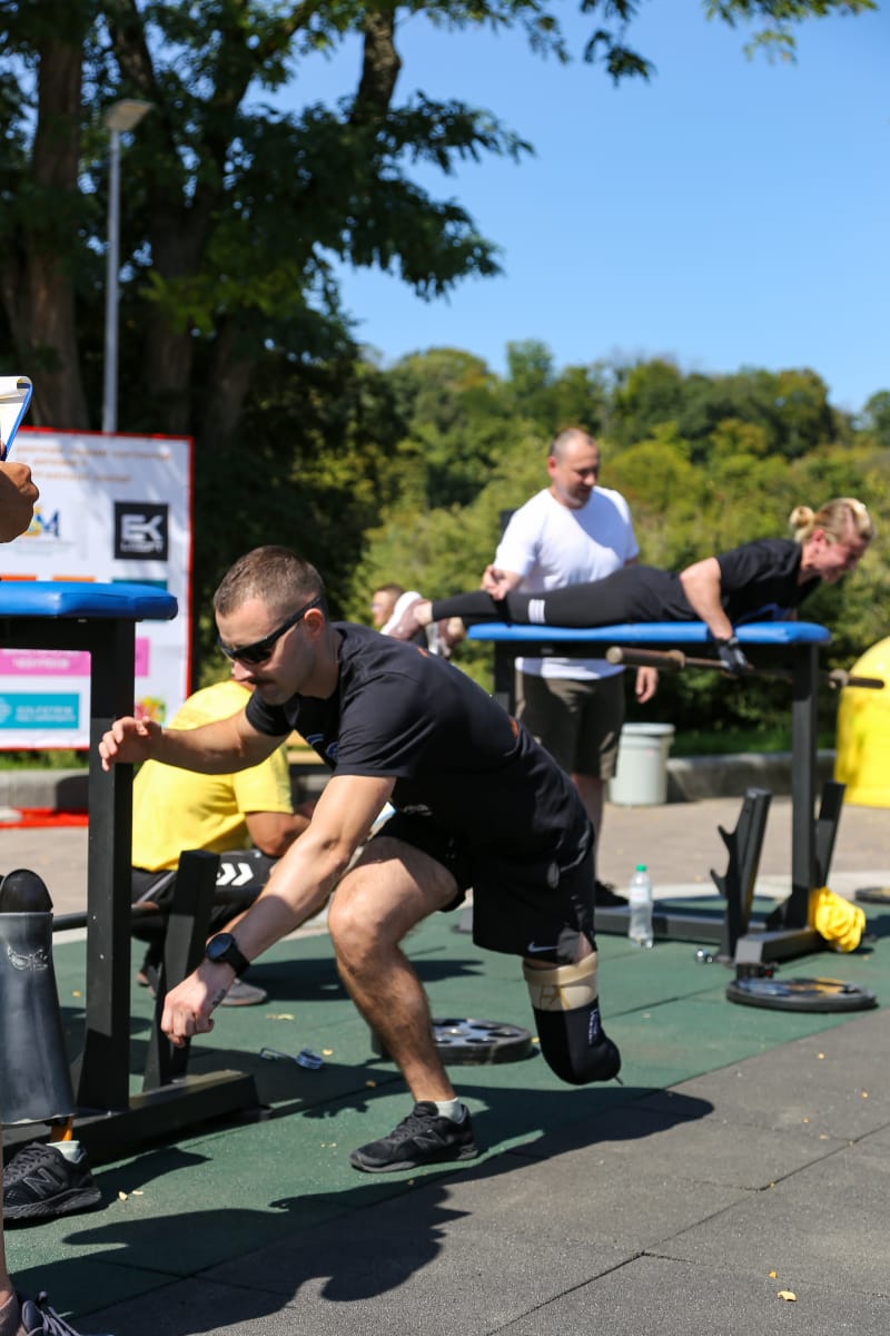 Weightlifting competition
